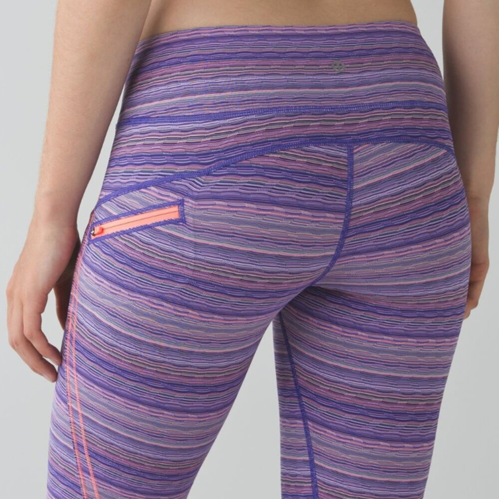 Lululemon Run Top Speed Crop Size 2 Multi-Color - image 1